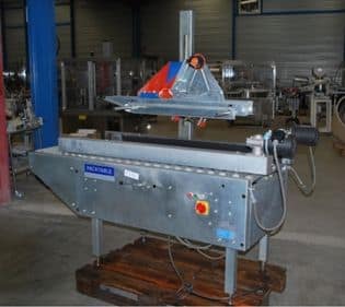 Scotcheuse a caisse carton par bande adhesive SOCO SYSTEM T-01 – 1992 | Reconditionné - Équipement professionnel d'occasion - Smart Reuse