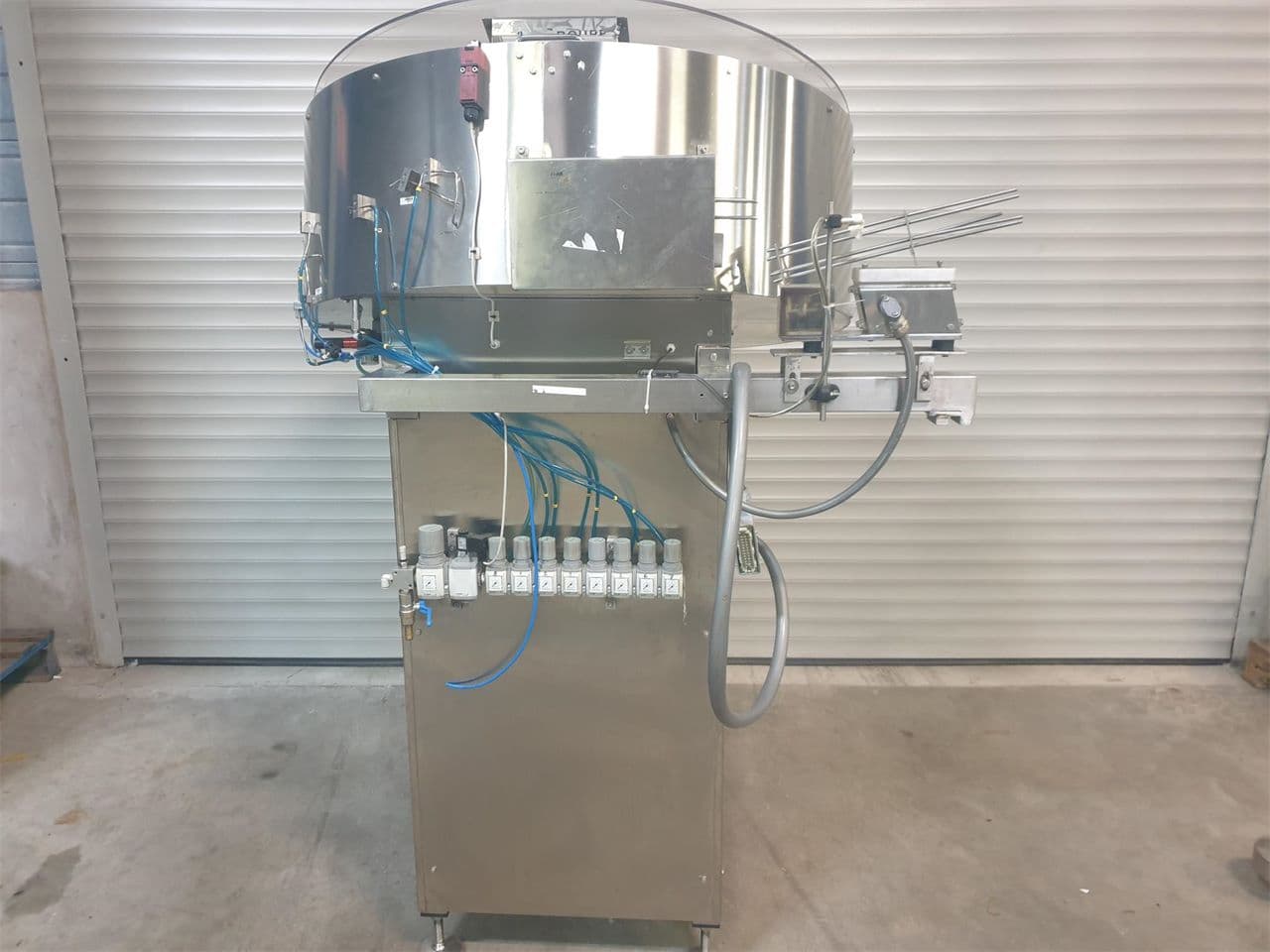 Bol mecanique d'alimentation de flacons ou gros bouchons CPT COMEVI AMR 1200 2018 Reconditionné - Équipement professionnel d'occasion - Smart Reuse