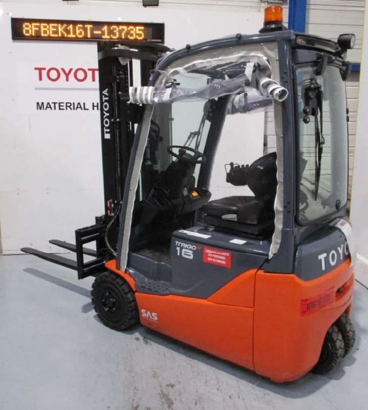 Chariot frontal électrique TOYOTA 8FBEK16T 2019 Reconditionné - Équipement professionnel d'occasion - Smart Reuse