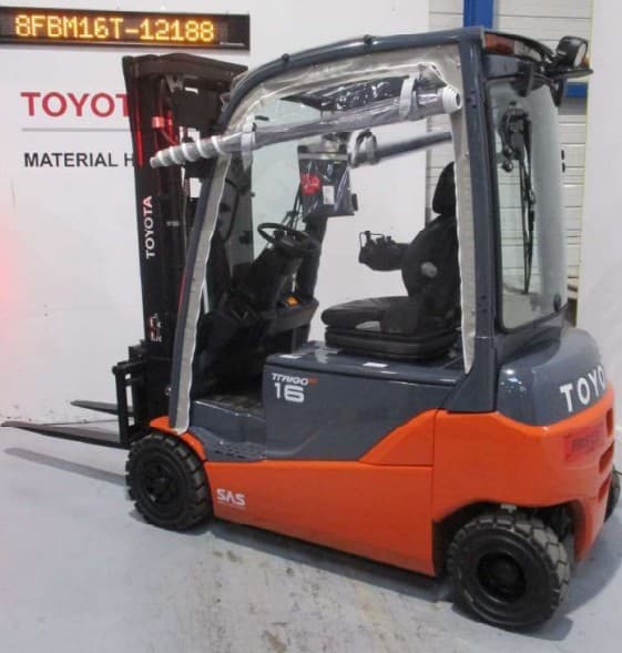 Chariot frontal électrique TOYOTA 8FBM16T 2020 Reconditionné - Équipement professionnel d'occasion - Smart Reuse