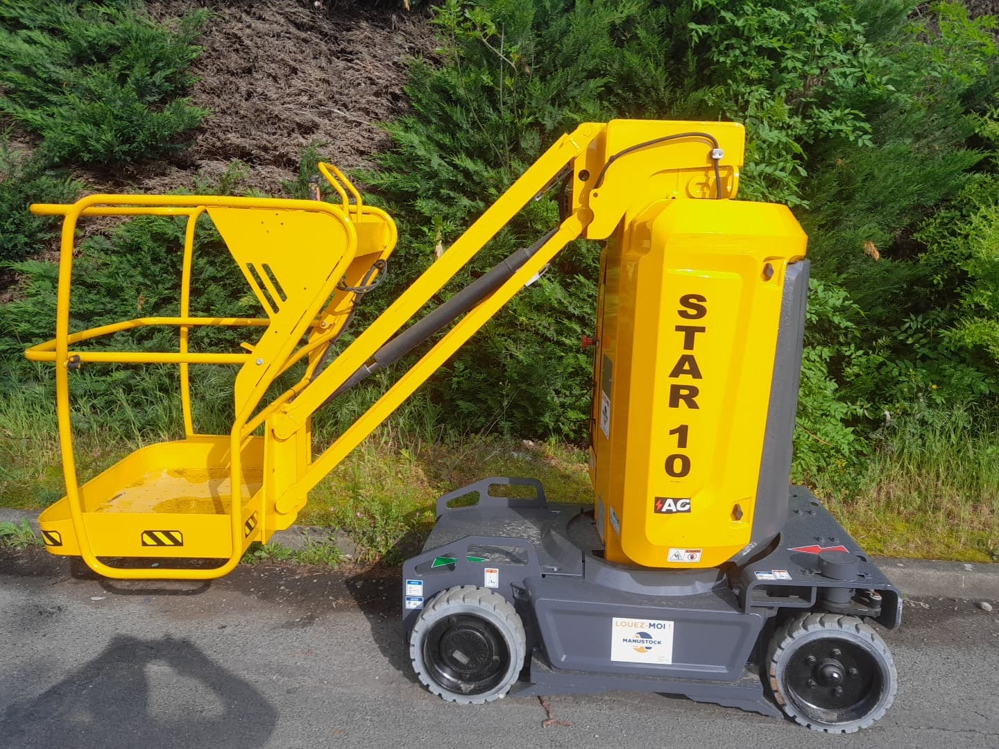 NACELLE A MAT VERTICAL 10M HAULOTTE STAR10 2017 Reconditionné - Équipement professionnel d'occasion - Smart Reuse