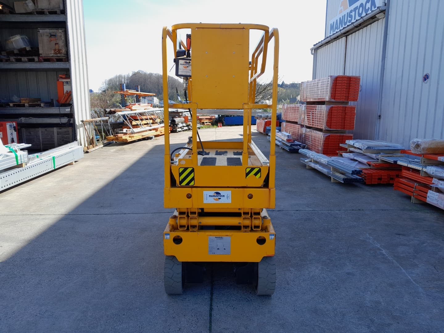 NACELLE CISEAUX ETROITE 8M HAULOTTE COMPACT 8 10/2020 Reconditionné - Équipement professionnel d'occasion - Smart Reuse