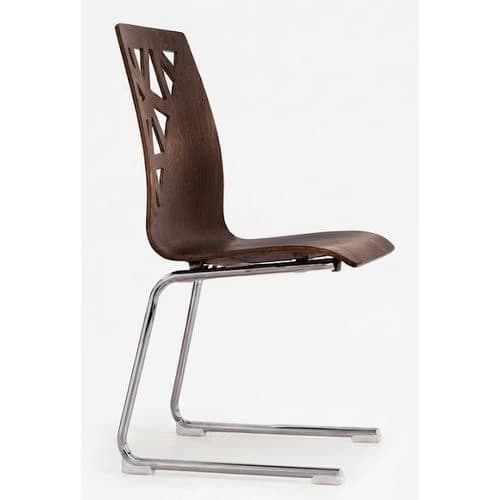 Chaise reconditionnée en bois - Empilable - Marron Reconditionné — matériel professionnel d'occasion reconditionné Smart Reuse