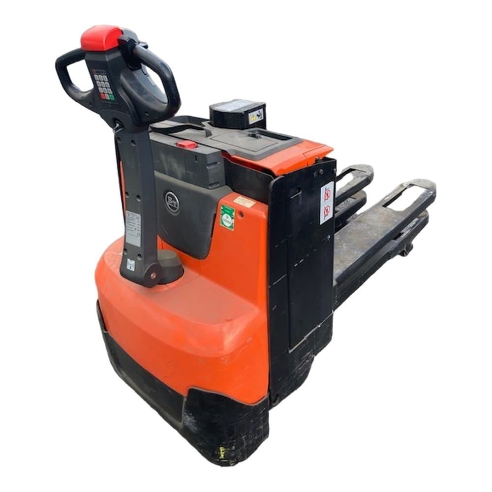 Transpalette électrique à levée ergonomique BT SWE080L 2015 Occasion — matériel professionnel d'occasion reconditionné Smart Reuse