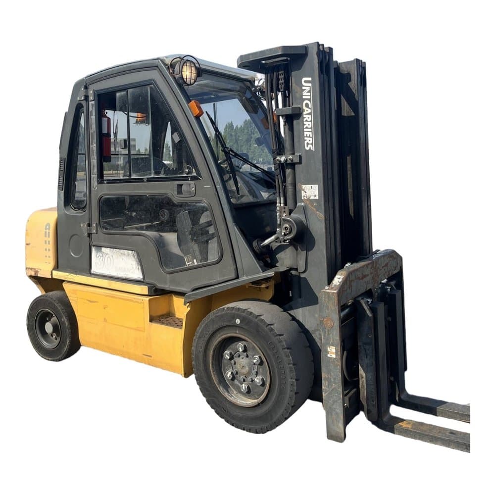 Chariot élévateur frontal diesel Nissan YG1D2A30T 2013 Occasion — matériel professionnel d'occasion reconditionné Smart Reuse