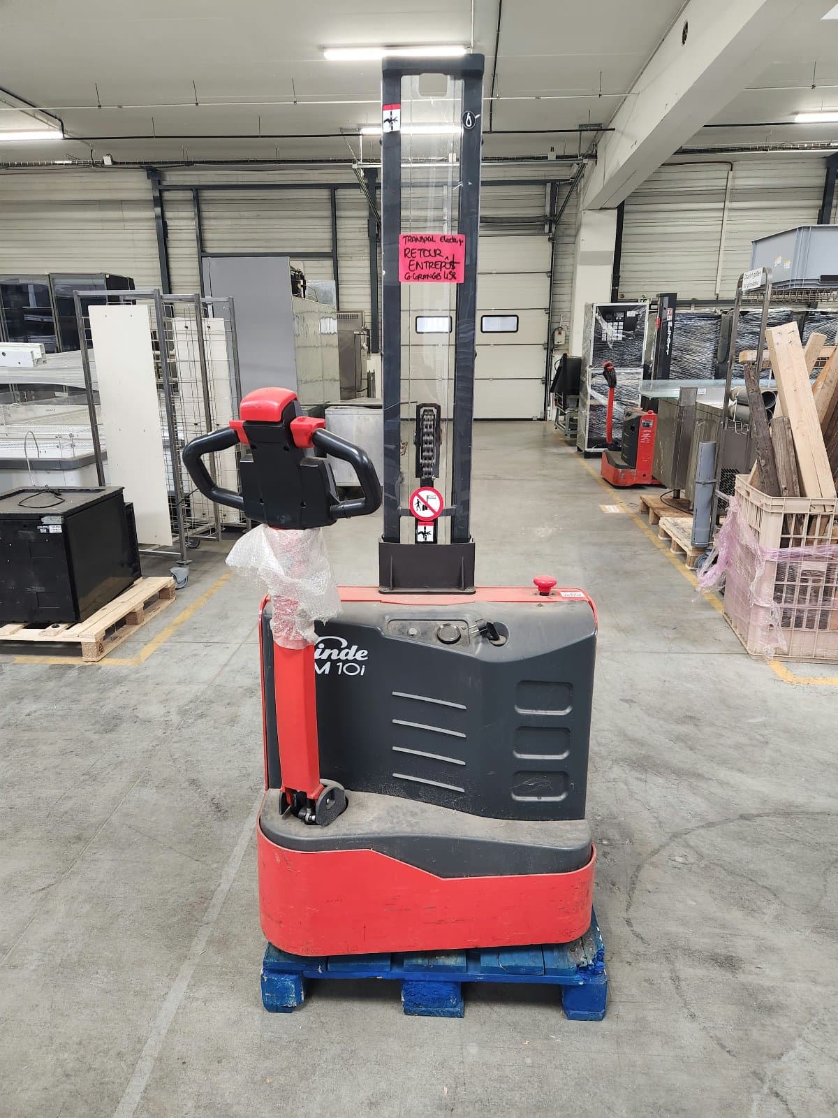 Gerbeur électrique accompagnant Fenwick MM10i 2021 Reconditionné — matériel professionnel d'occasion reconditionné Smart Reuse
